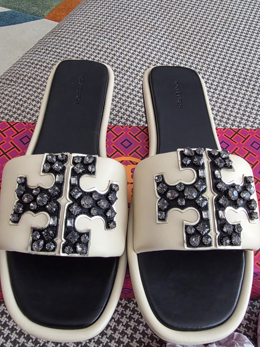 TORY BURCH T SPORT SLIDE Bejeweled with comfortable insole